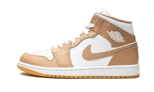 Air Jordan 1 Mid 'Tan Gum'