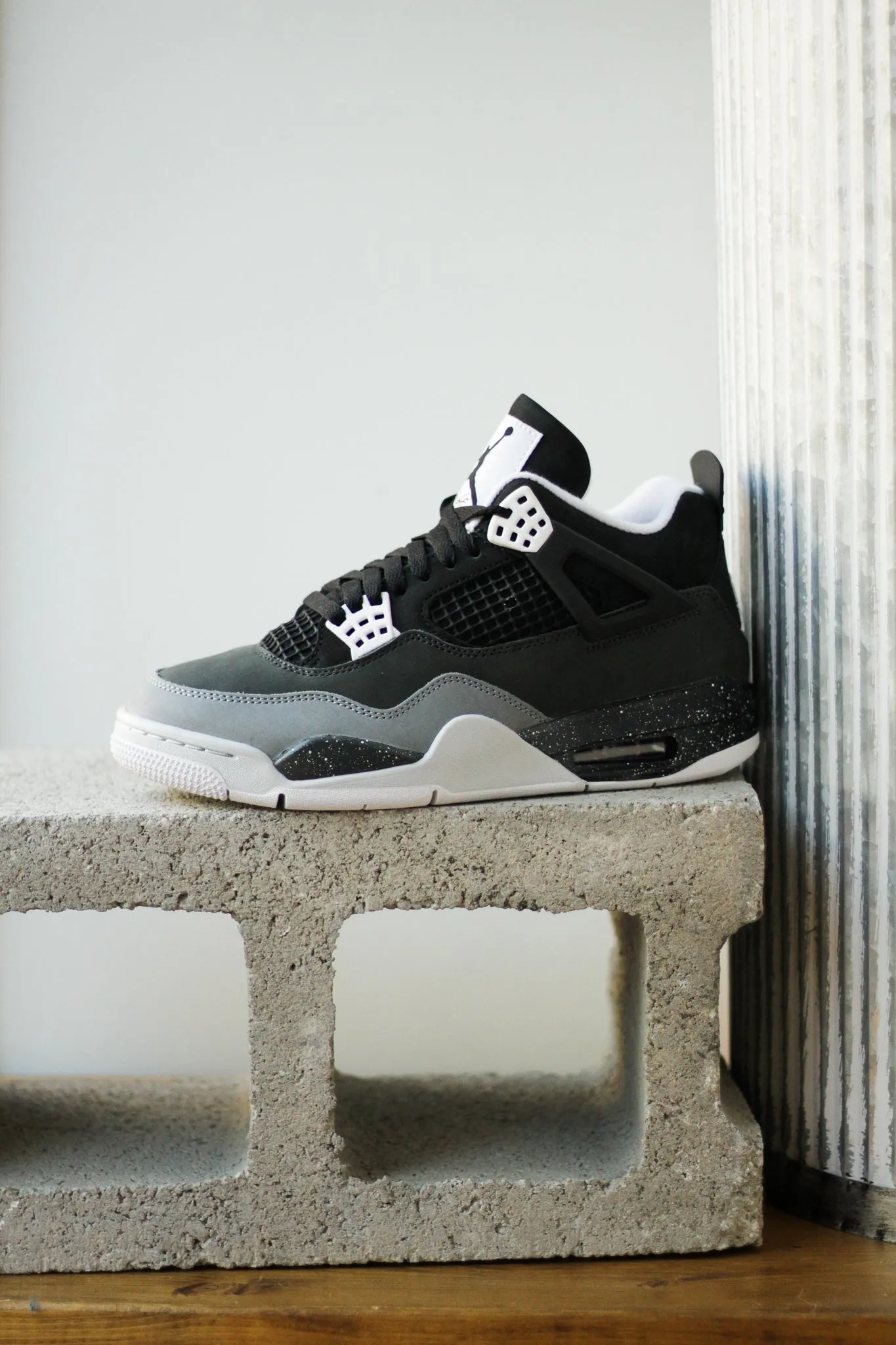 AIR JORDAN 4 RETRO "BLACK/ANTHRACITE"