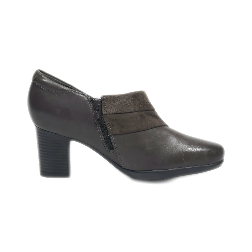 Clarks High-Heel Shoes Leather Brown Colour For Women