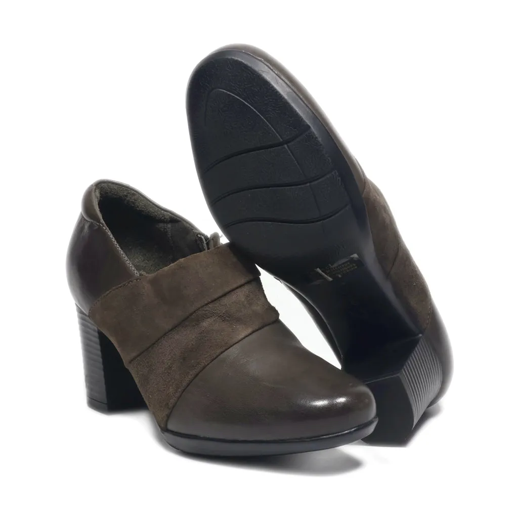 Clarks High-Heel Shoes Leather Brown Colour For Women