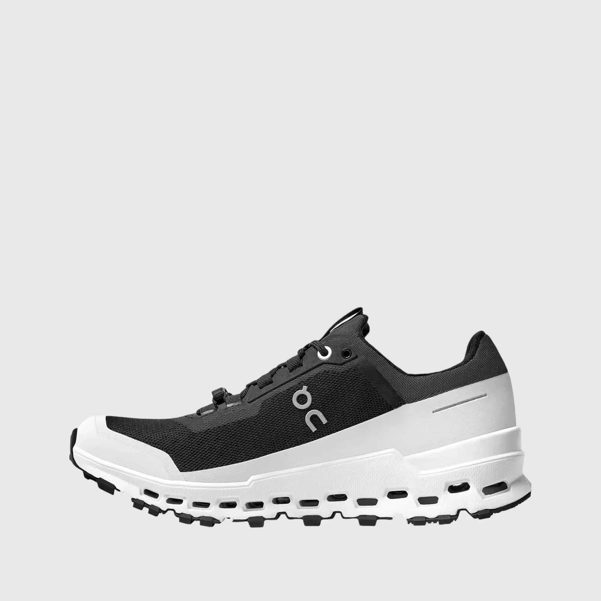 On Women's Cloud Ultra Black White