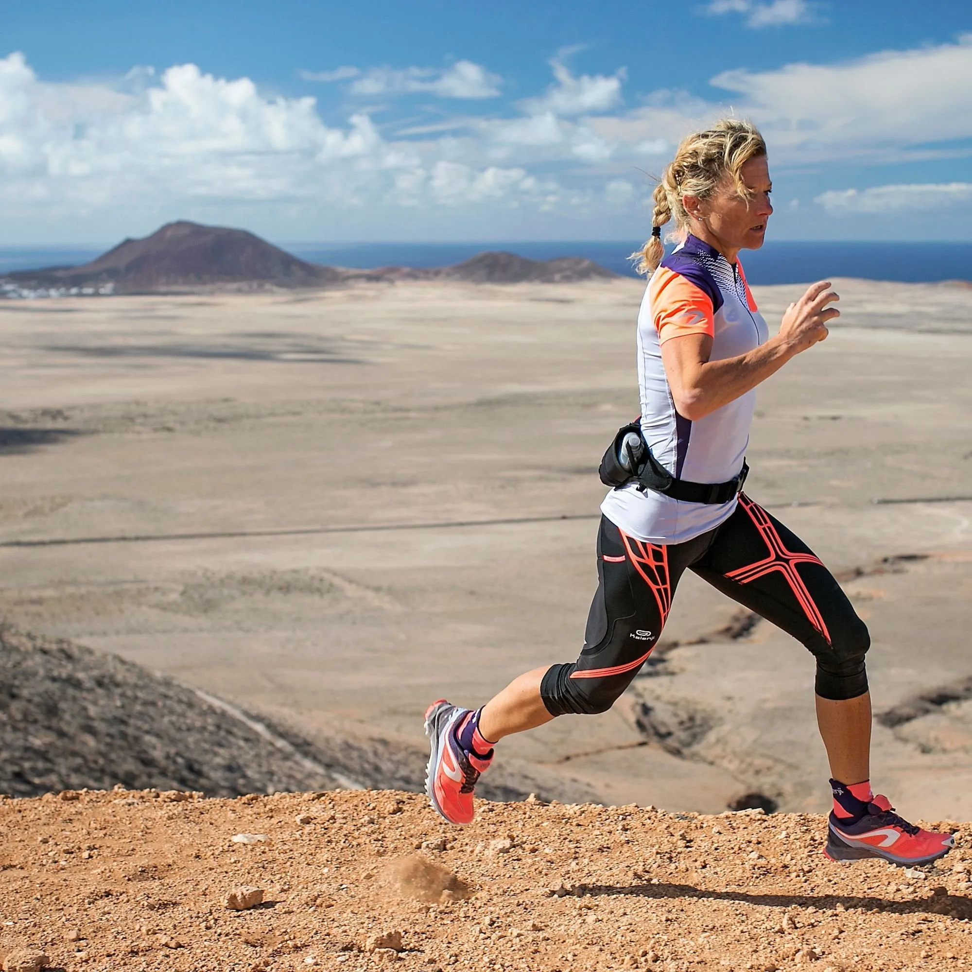 Women's Running Short-Sleeved T-shirt Perf Trail